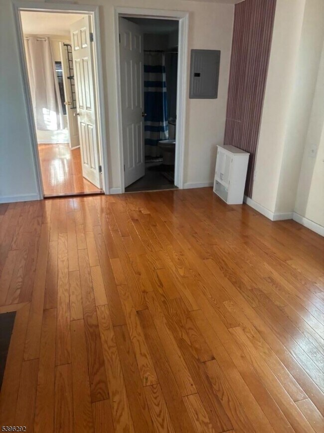 Photo - 306 Dodd St Unit 1