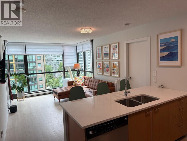 1367 Alberni St Unit 1106