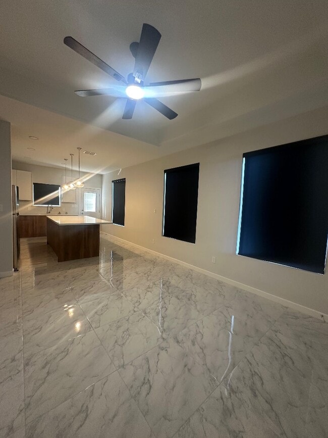 Photo - 2012 Selena St