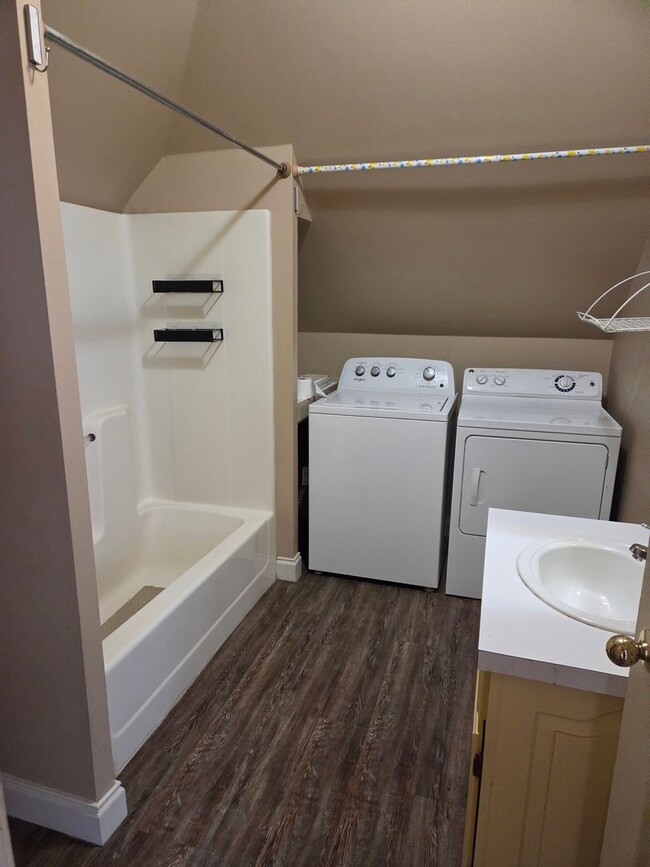 Photo - 824 W Center St Unit #2