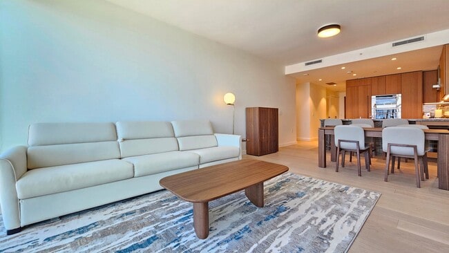 Photo - Victoria Place Furnished 1bdrm/1ba/1pkg Unit 3107