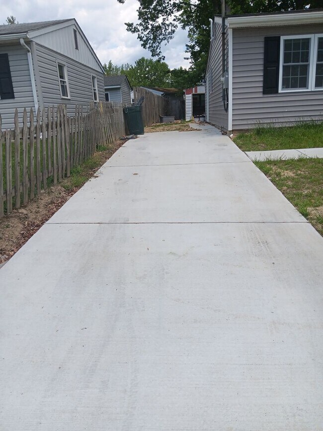 Photo - Renovated 3 Bed 2 Bath Single-Family Home ...