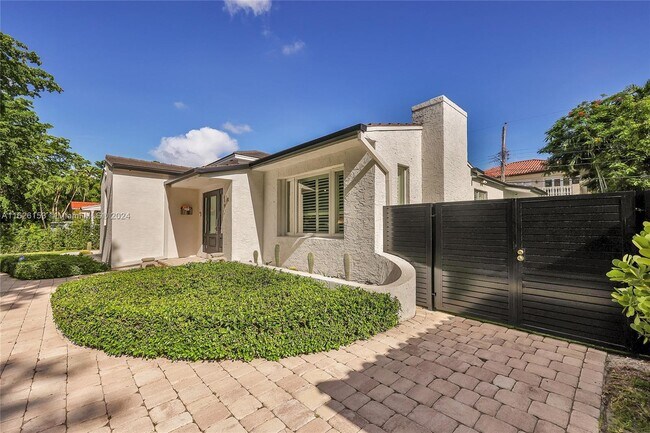440 Zamora Ave