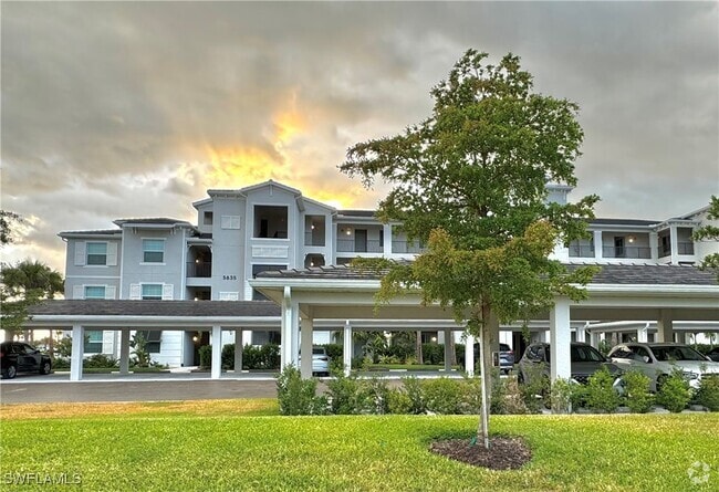 Building Photo - 5835 Double Eagle Cir Unit 4714 Rental