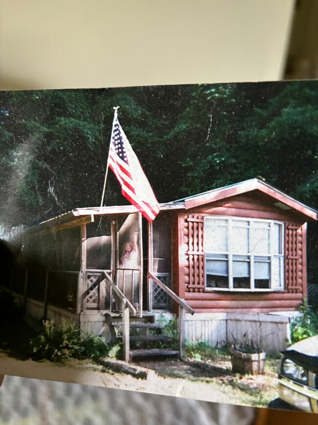 Building Photo - 1114 Mockingbird Ln