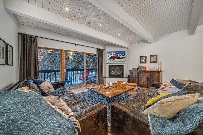 Photo - 450 S Pine St Unidad ID1324994P