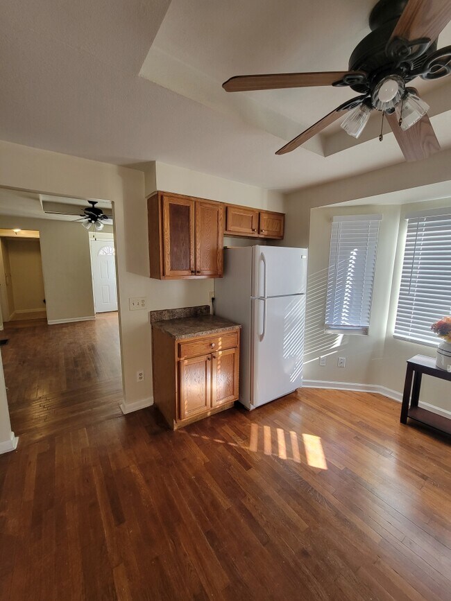 Photo - 504 Blue Ridge Blvd Unit A