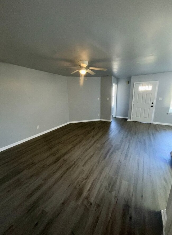 Photo - 2 Bedroom, 2 Full Bathroom Condo in Wester...