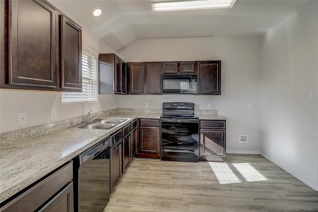 Photo - 1601 Oriole St