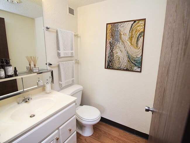 Clean Bathroom!
