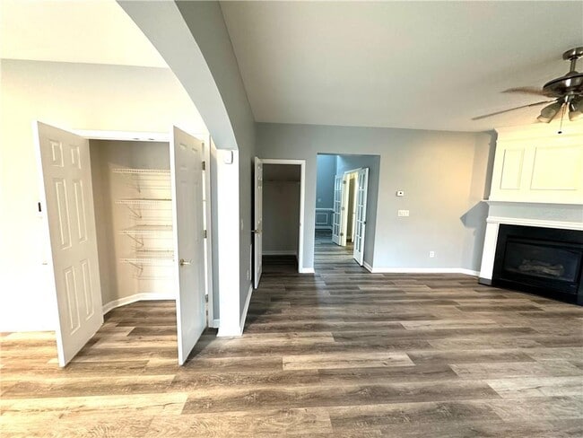 Photo - 5496 Village Trace