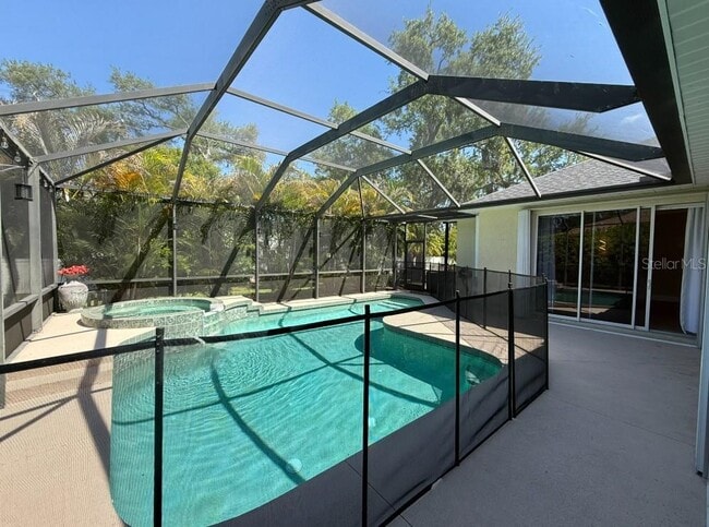 Photo - 6331 Yellow Wood Pl Unidad 6331