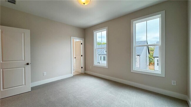 Photo - 2604 Alcovy Trl NE