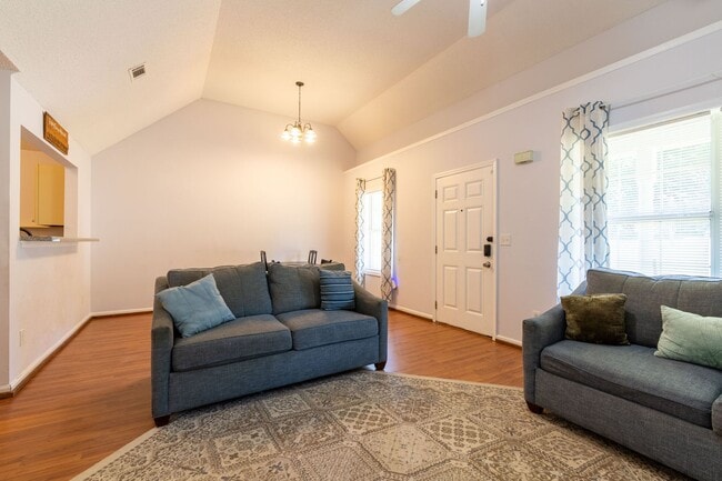 Photo - Charming 3 Bedroom, 2 Bath Home in Union C...