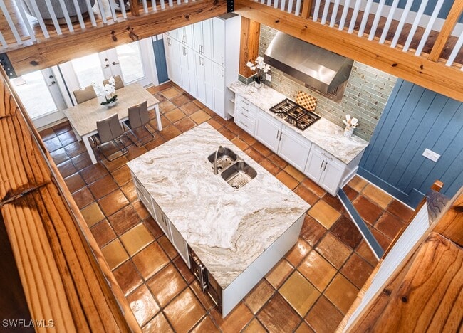 Photo - 374 14th Ave S