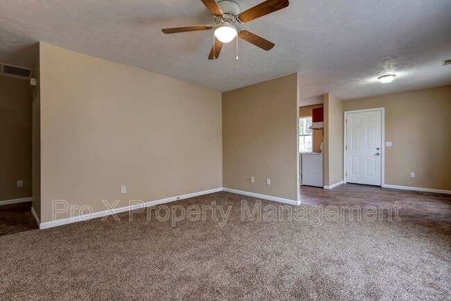 Photo - 642 N Belview Ave