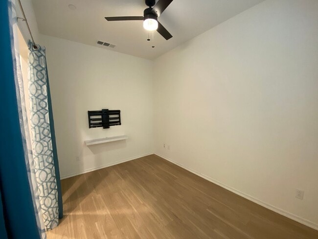 Photo - 3 bed, 3.5bath wihtin The Pacific Ridge Community in Oceanside