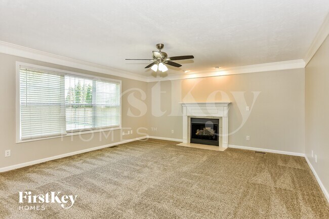 Photo - 1161 Castlewood Dr