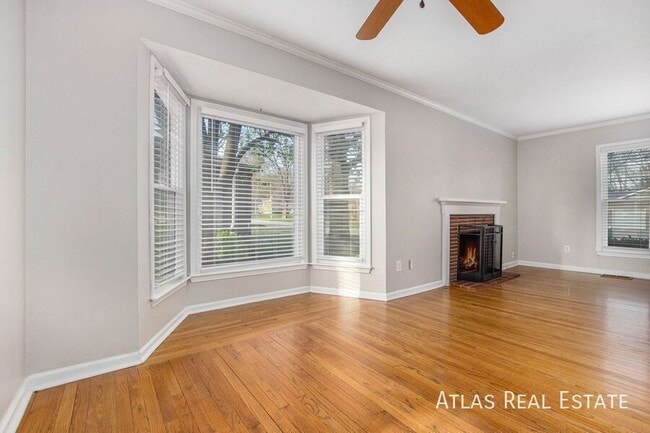 Photo - 8036 Reinhardt Ln