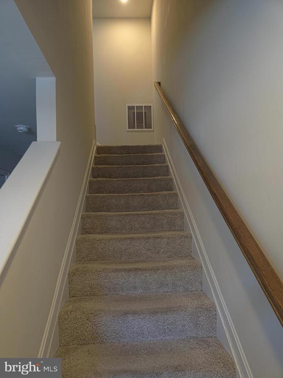 Photo - 193 Drexel Ct