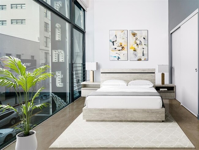 The Broadway Lofts