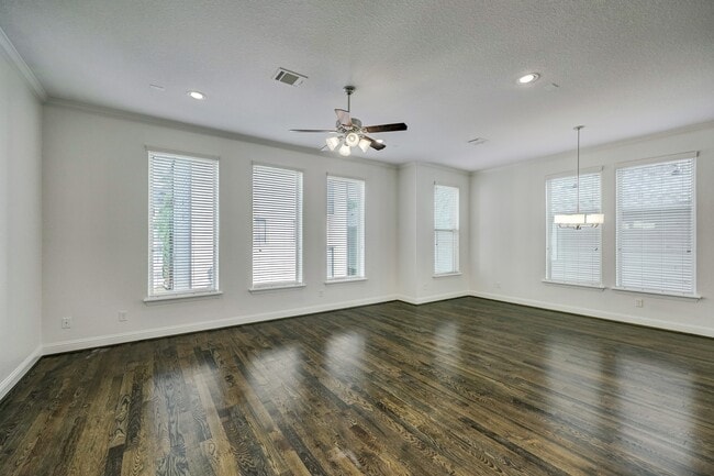 Photo - 1518 Birdsall St