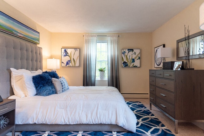 Photo - Beverly Commons