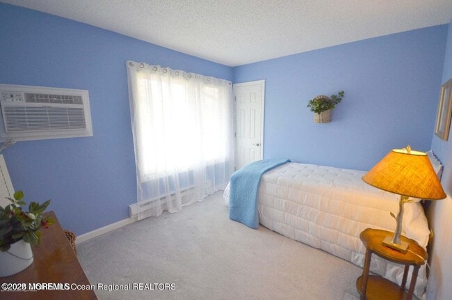 Photo - 101 Hancock Ct