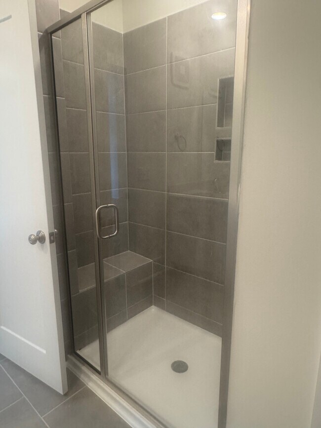 110 Byrum St Unit 106