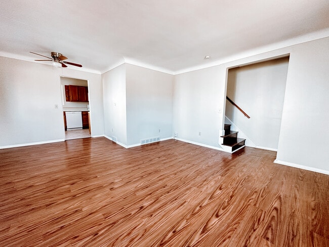 Photo - 3025 S Byrne Rd