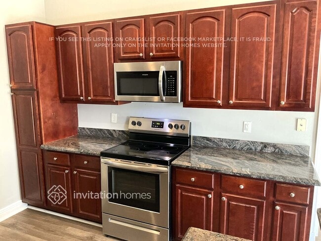 Photo - 1462 SW California Blvd