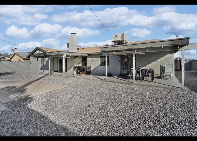 Photo - Fully Furnished Executive Rental in Las Ve...