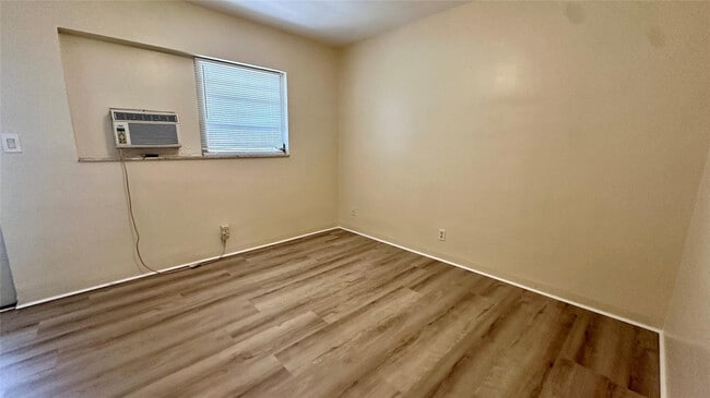 Photo - 505 NE 4th Ave Unit 3