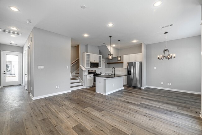 Photo - 8475 Berry Brush Ln