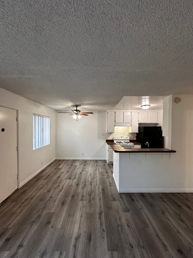 Photo - 5134 Glendora Ave Unit 33