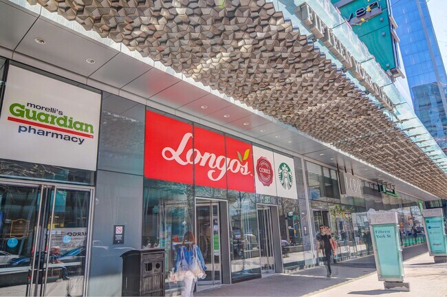 Photo - 65 Bremner Blvd Unit 4408