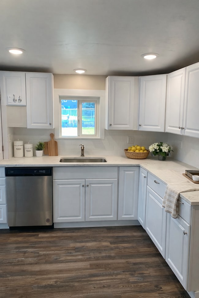 Photo - Gem Located In Central Selah; Spacious 2-Bedroom Retreat with Private Yard & Lots Of Storage!