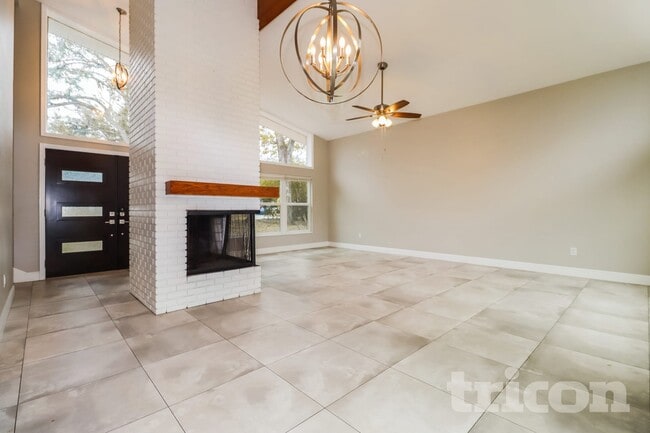 Photo - 1230 Kapok Kove Cir