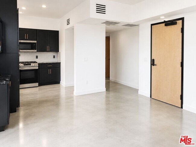 Photo - 10867 Fruitland Dr Unit 401