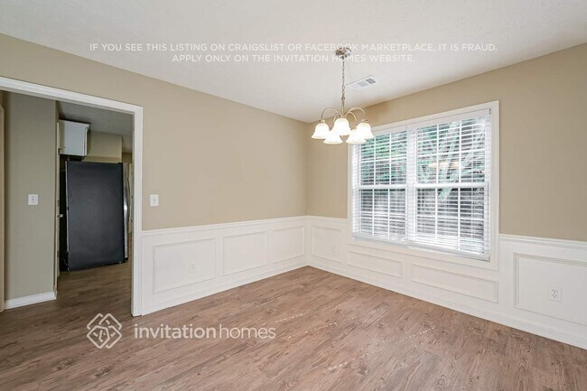 Photo - 1533 Hayden Mill Way