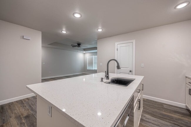 Photo - 369 SE 95th Rd Unidad B