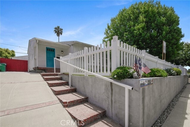 Photo - 1200 Magnolia Ave