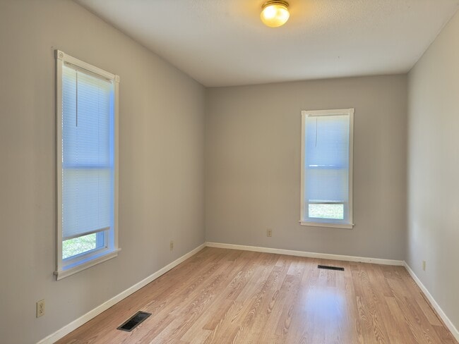 Photo - 1126 16th St