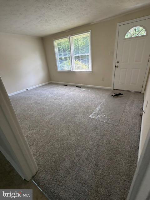 Photo - 1562 Lakeview Dr