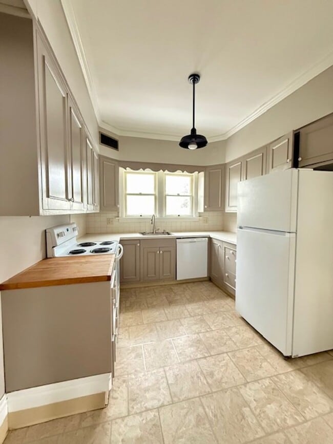 Photo - ASHLAND - Charming + Spacious 3 Bedroom, 1/2 Bath Home