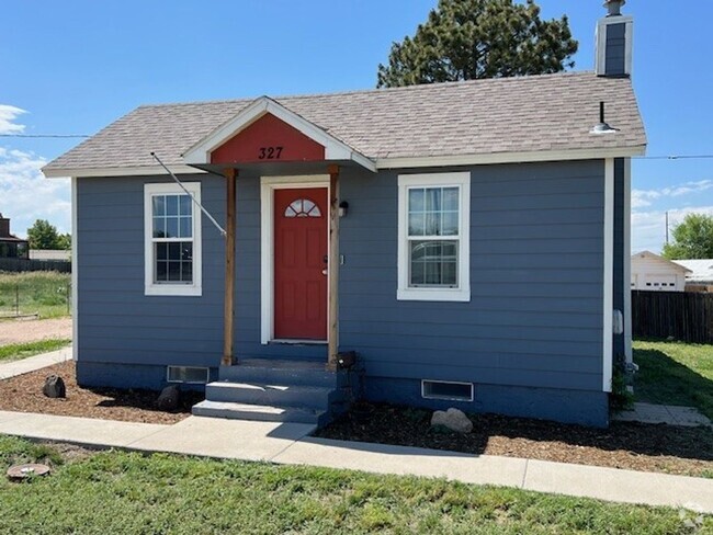 Building Photo - Beautiful 4 bedroom house
