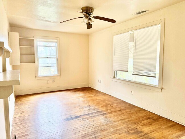 Photo - 1203 S 18th St