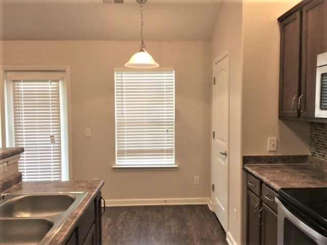 Photo - 298 Willow Point Cir