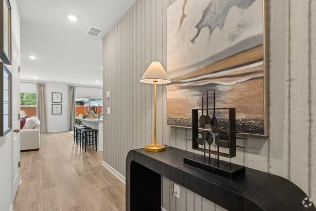 Building Photo - 410 Red Dragon Dr Rental