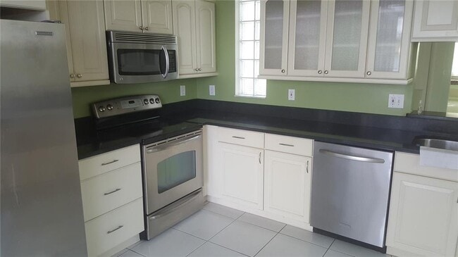 Photo - 4908 SW 151st Ave